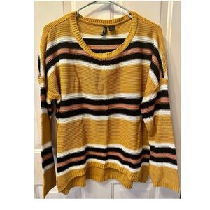 Mustard Stripe Sweater🖤